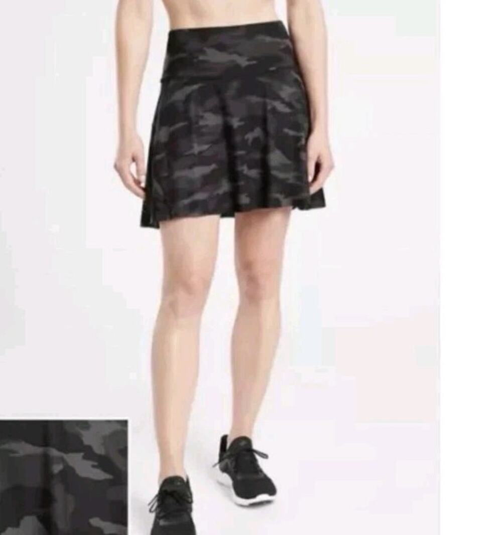Athleta Ace Printed Tennis Skort 15.5 Size L Gray Camo Athletic Skater Workout